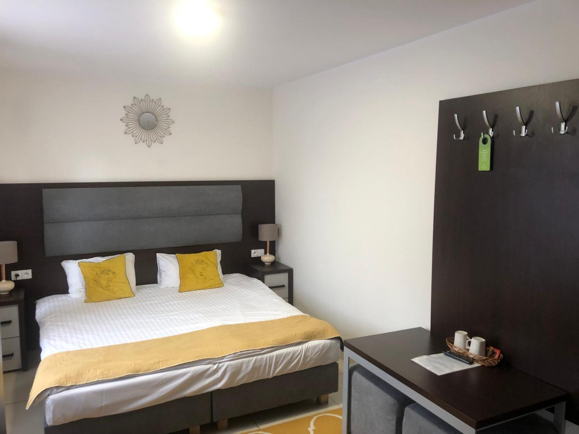 Apartamenty Wakacyjna Wioska Ngo 20M Od Suntago Mszczonów Exterior foto